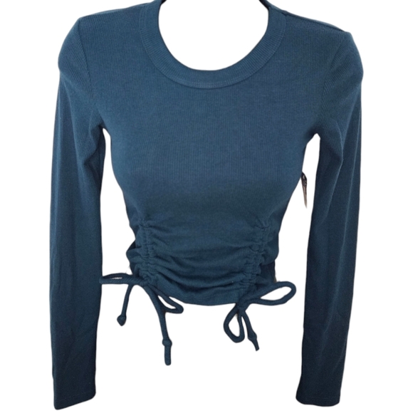 NWT Arizona Jeans Co. Ruched Tie Long Sleeve Crop Top - Picture 1 of 4